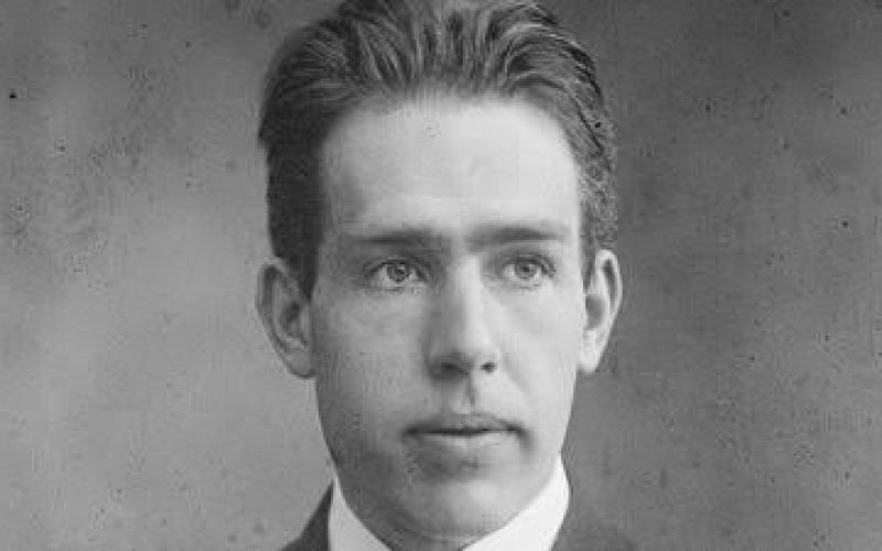 O Modelo Atômico de Niels Bohr